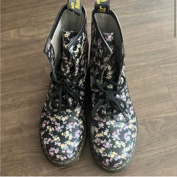 Dr. Martens Black Floral Lace-Up Combat Boots - Picture 2 of 13